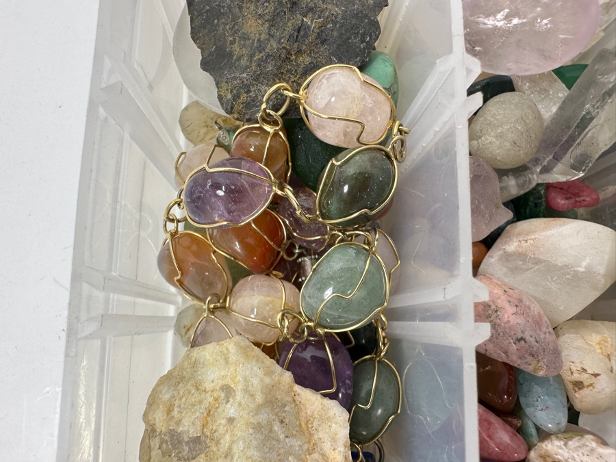 Tray Of Various Rocks & Minerals - See Photos [Photo 3]