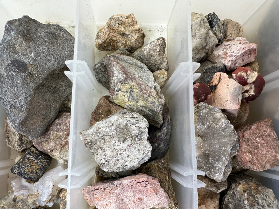 Tray Of Various Rocks & Minerals - See Photos [Photo 6]