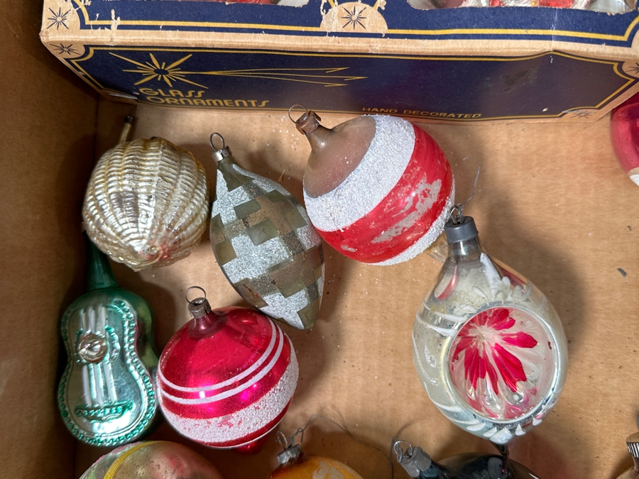 Vintage Glass Christmas Ornaments Shiny Brite [Photo 8]