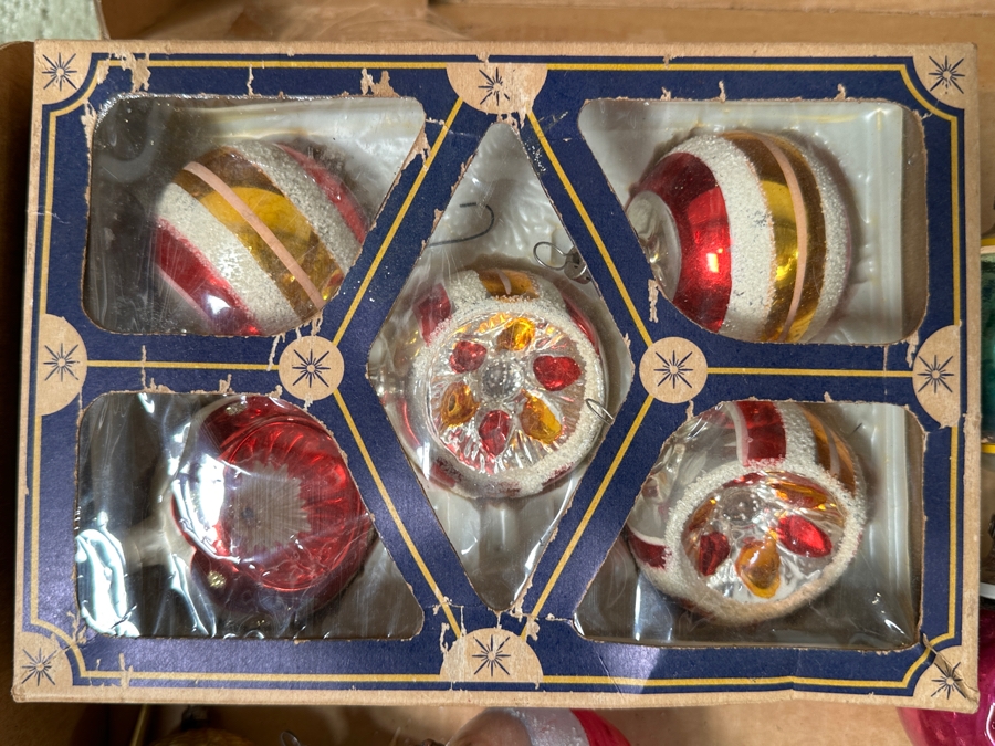 Vintage Glass Christmas Ornaments Shiny Brite [Photo 9]