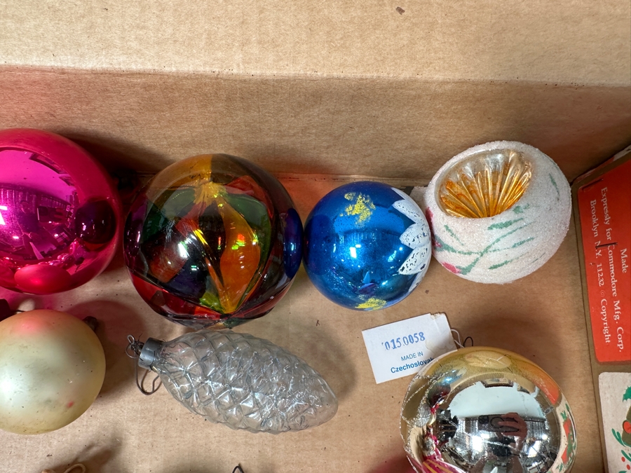 Vintage Glass Christmas Ornaments [Photo 6]