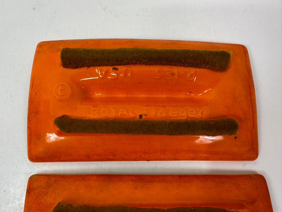 Pair Of Royal Haeger Mid-Century Modern Ashtrays 4.5 X 8 - See Photos For Minor Chips [Photo 7]