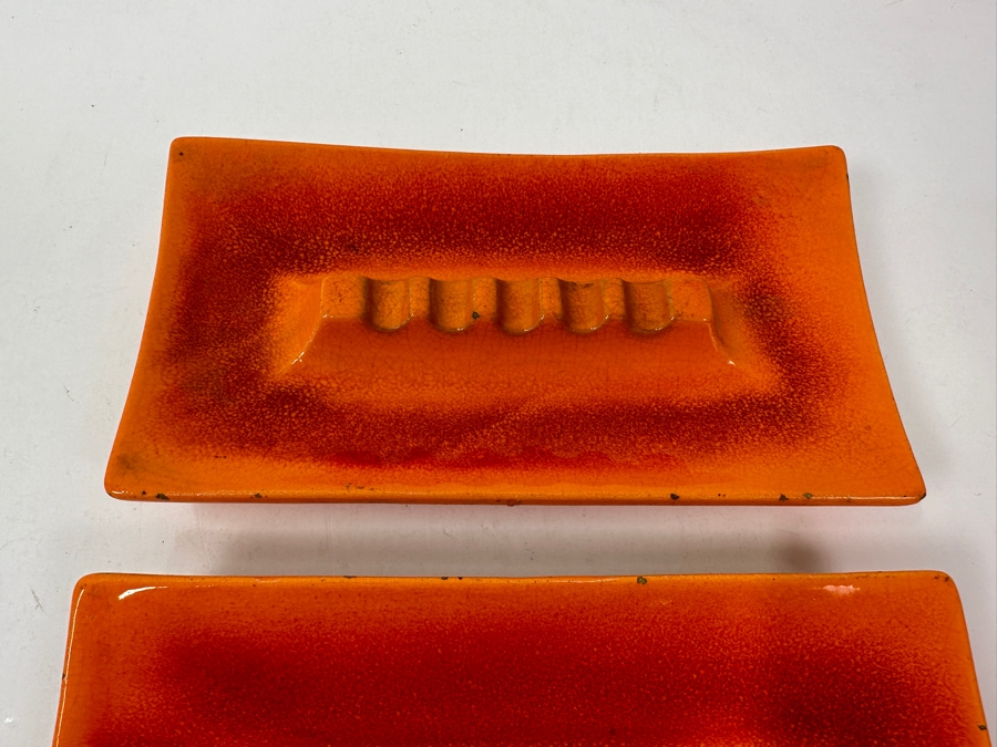 Pair Of Royal Haeger Mid-Century Modern Ashtrays 4.5 X 8 - See Photos For Minor Chips [Photo 4]