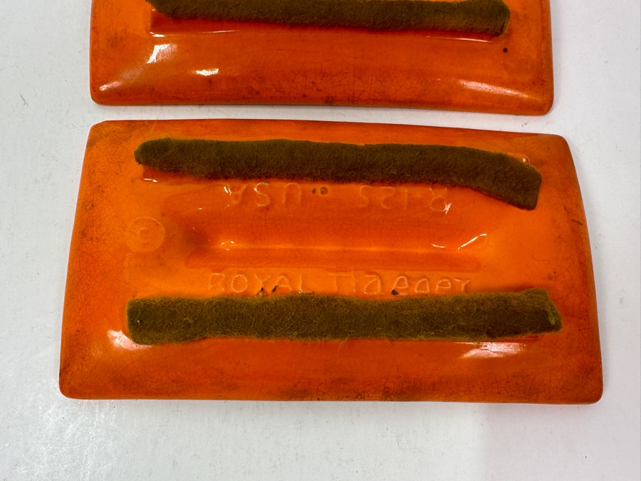 Pair Of Royal Haeger Mid-Century Modern Ashtrays 4.5 X 8 - See Photos For Minor Chips [Photo 6]