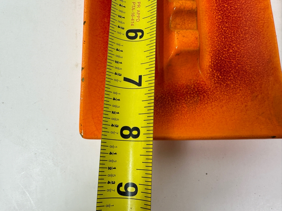 Pair Of Royal Haeger Mid-Century Modern Ashtrays 4.5 X 8 - See Photos For Minor Chips [Photo 10]