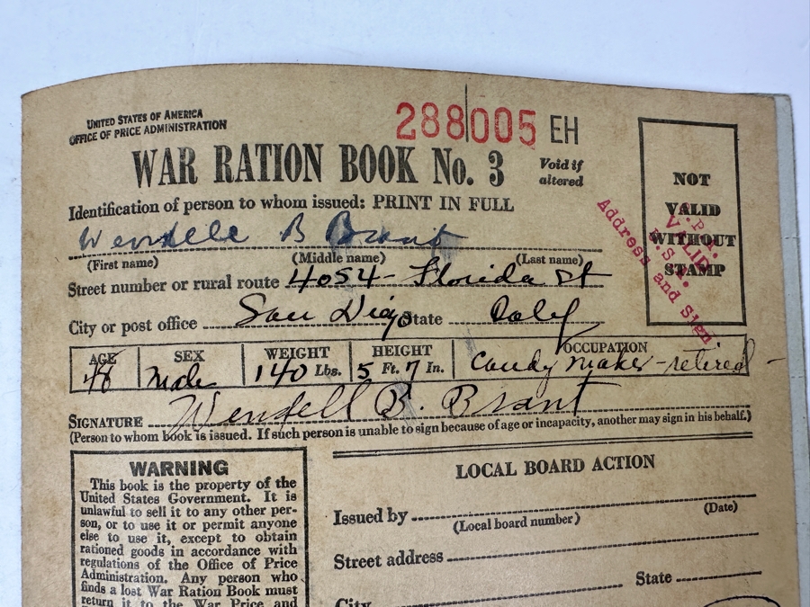 Vintage United States War Ration Book [Photo 3]
