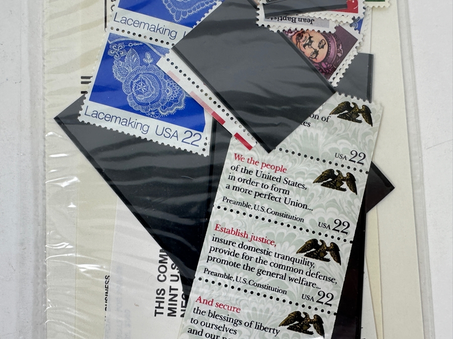 1987 United States Postal Service Mint Set Of Commemorative Stamps [Photo 3]