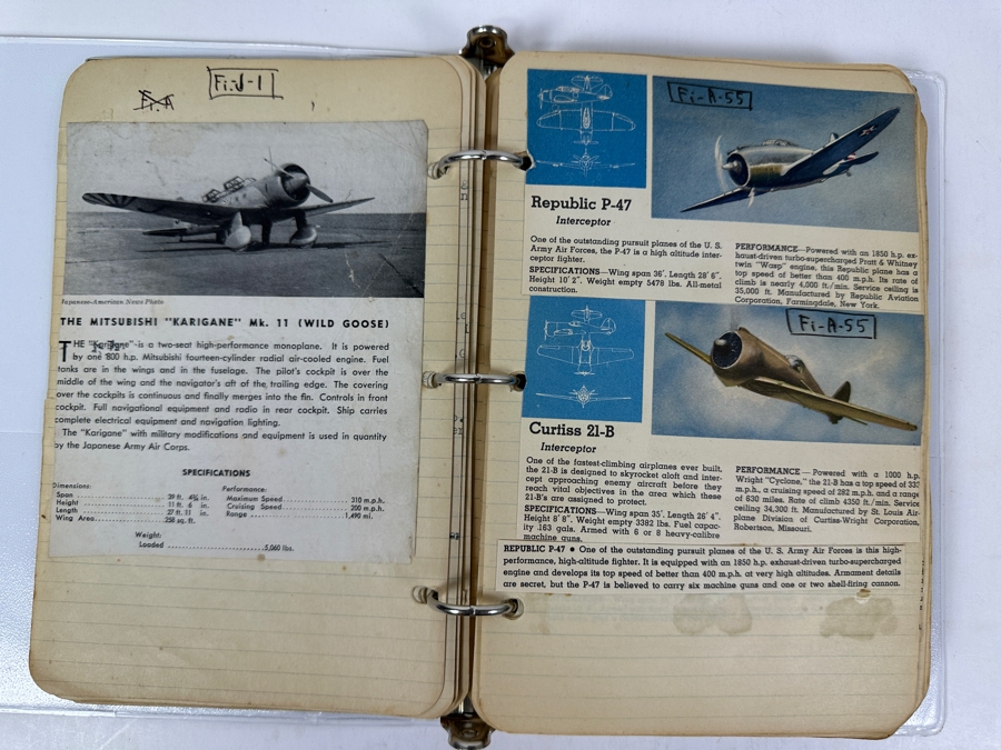 Collection Of WINGS Cigarettes Tobacco Cards Airplane Trading Cards With Book Detailing Various Planes - See Photos [Photo 13]