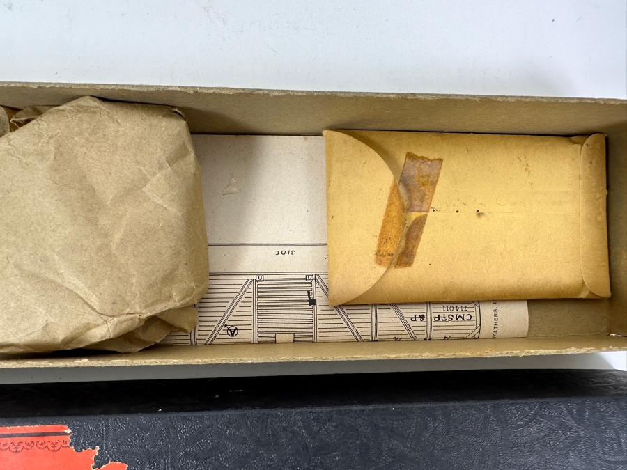 The Pennsylvania Limited Sleeper Car HO Gauge Wooden Model Train Kit Manufactured By Wm. K. Walthers Inc. New Old Stock [Photo 5]