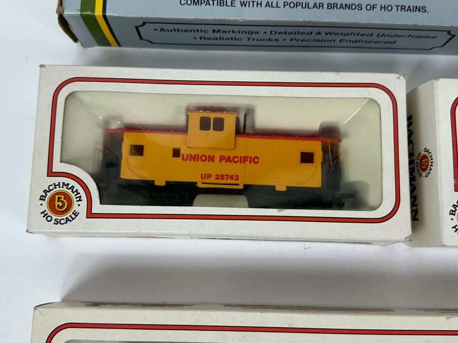 (6) Bachmann Ho Scale Trains With Original Boxes And (1) A. H. M. Ho Scale Train [Photo 4]