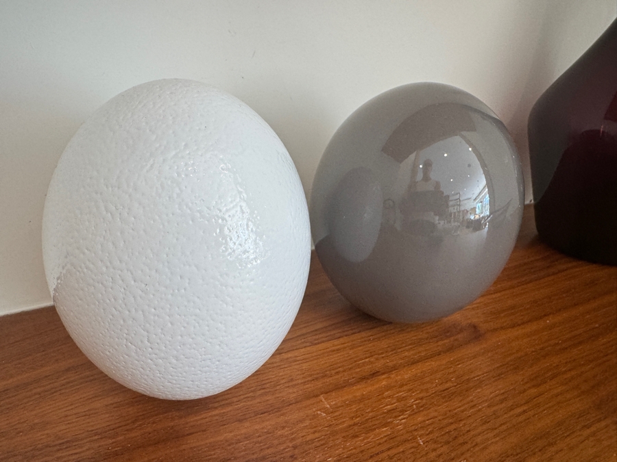 Just Added - Pair of Gray and White Lacquered Ostrich Eggs 5'W x 6.5'H [Photo 3]