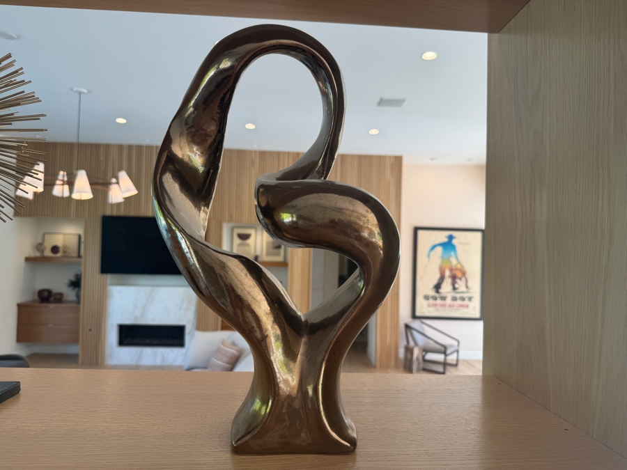 Just Added - Modern Free Form Sculpture 9.5'W x 17'H [Photo 2]