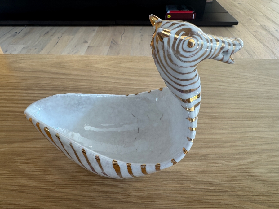 Just Added - Vintage MCM Aldo Londi Bitossi Figural Zebra Bowl, Italy 7'W x 6'H [Photo 3]