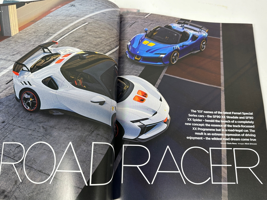 Pair Of The Official Ferrari Magazines #59 & #60 [Photo 9]