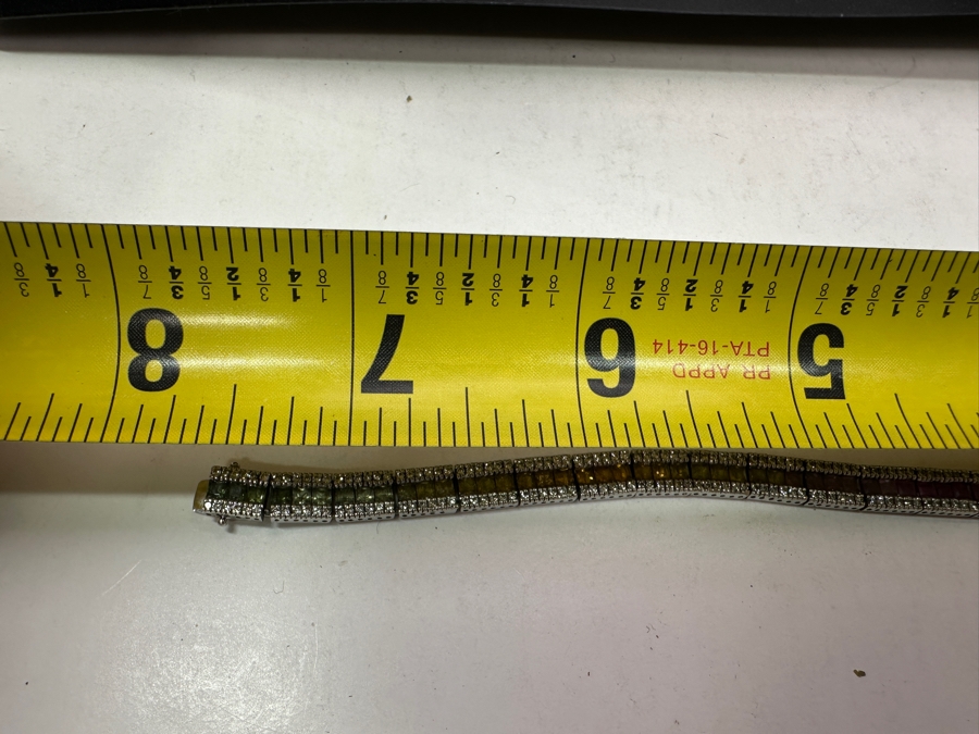 14k Gold Multicolored Sapphire Line Bracelet (312) .005 Dia Est. 1.56cttw 7.5'L 15.3g Retails $6,000 [Photo 15]