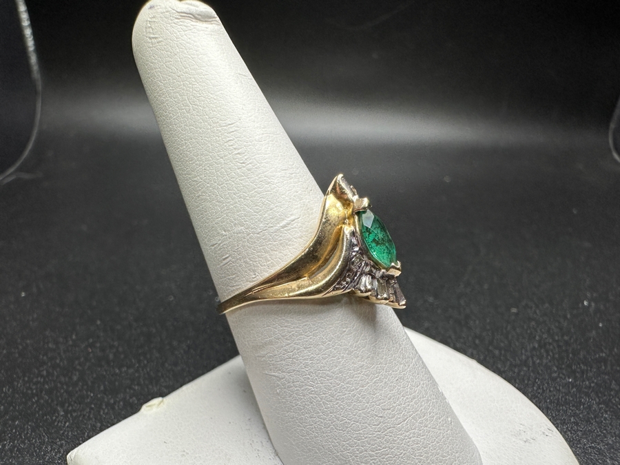 10k Gold Synthetic Marquise Emerald Ring Size 8 2.6g Retails $700 [Photo 3]