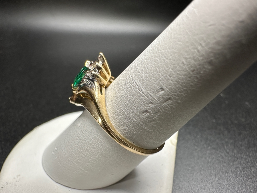 10k Gold Synthetic Marquise Emerald Ring Size 8 2.6g Retails $700 [Photo 6]