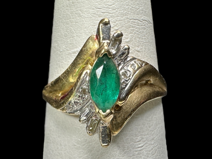 10k Gold Synthetic Marquise Emerald Ring Size 8 2.6g Retails $700