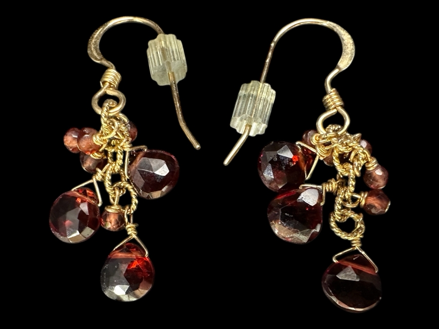 14k Gold Earrings Set With Garnet Briolettes 2.0g Retails $550