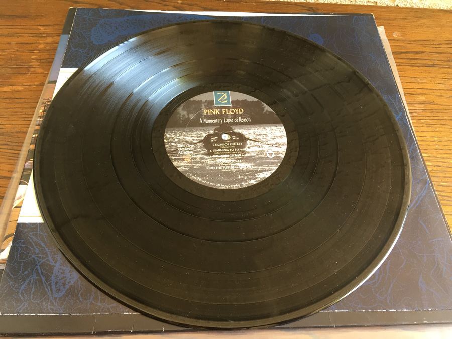 Pink Floyd ‎- A Momentary Lapse Of Reason - Columbia ‎- OC 40599 [Photo 4]