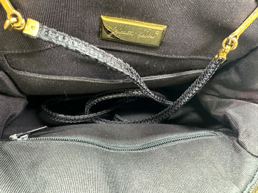 Vintage Judith Leiber Reptile Leather Handbag With Comb And Mirror Plus The Original Dust Bag And Original Judith Leiber Box [Photo 7]