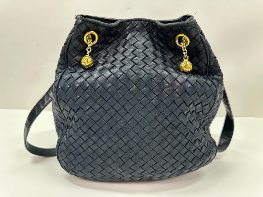 Bottega Veneta Woven Leather Handbag With Dust Bag Made In Italy Estimate $400 [Photo 4]
