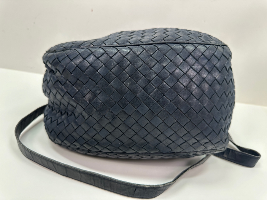 Bottega Veneta Woven Leather Handbag With Dust Bag Made In Italy Estimate $400 [Photo 5]