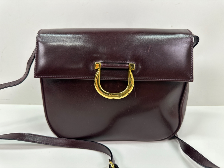 Salvatore Ferragamo Leather Handbag Made In Italy Estimate $200 [Photo 3]