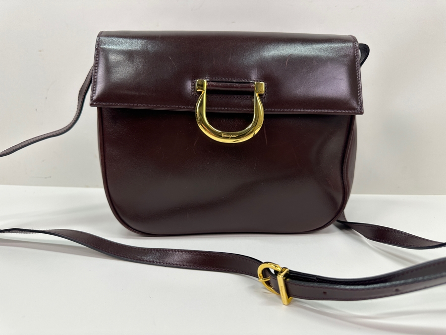 Salvatore Ferragamo Leather Handbag Made In Italy Estimate $200 [Photo 7]