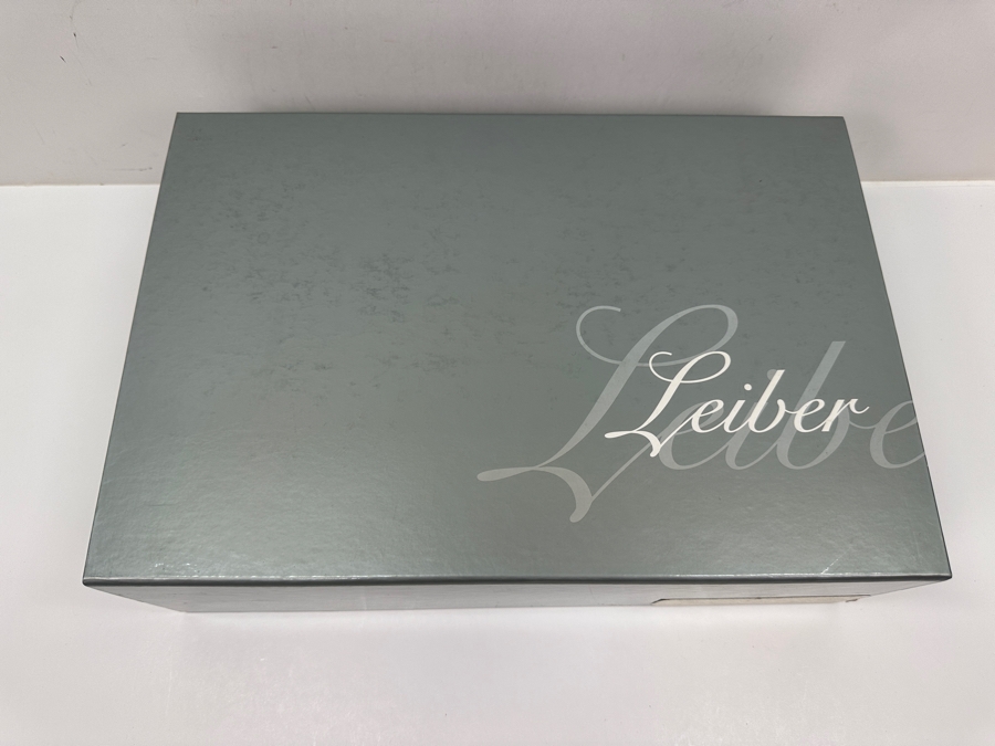 Vintage Judith Leiber Reptile Leather Handbag With Comb, Mirror And Change Purse Plus The Original Dust Bag And Original Judith Leiber Box [Photo 15]
