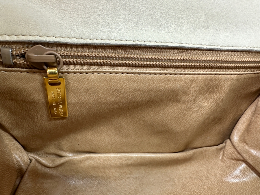 Bottega Veneta Woven Leather Handbag With Mirror Made In Italy Retails $3,500 [Photo 9]