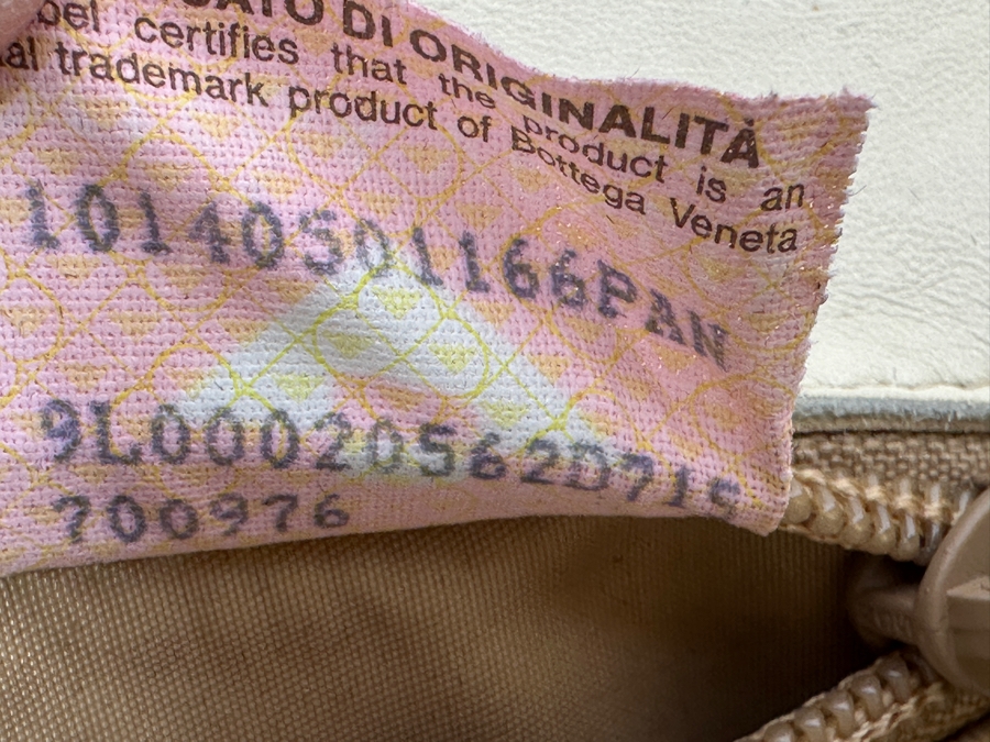 Bottega Veneta Woven Leather Handbag With Mirror Made In Italy Retails $3,500 [Photo 14]