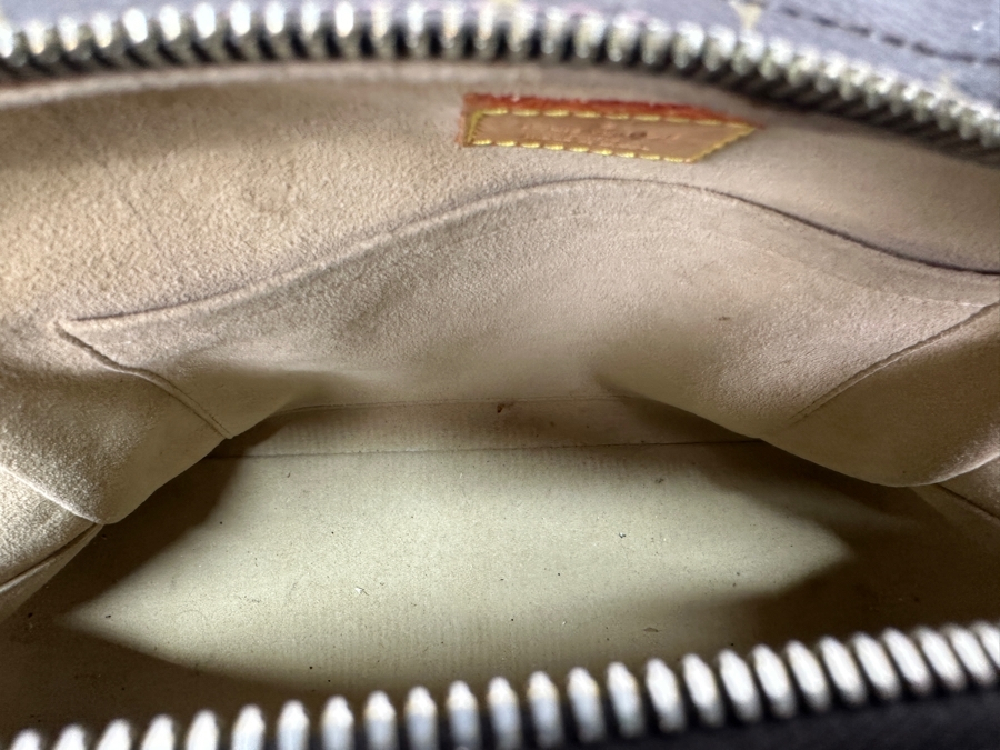 Vintage Louis Vuitton Monogram Manhattan PM Handbag With Original Dust Bag Estimate $1,000 [Photo 12]