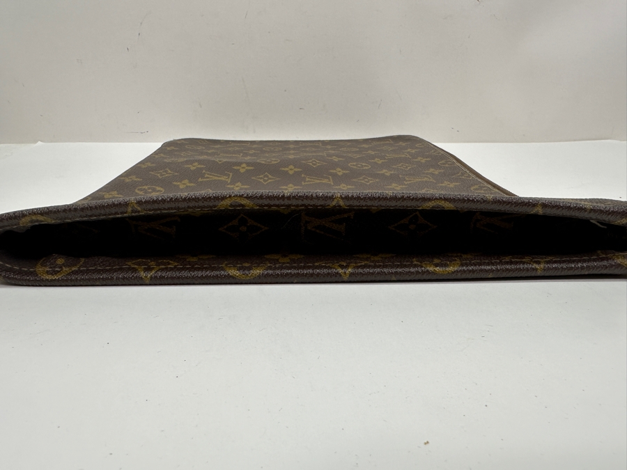 Vintage Louis Vuitton Monogram Canvas Poche Documents Laptop Case Estimate $550 [Photo 6]