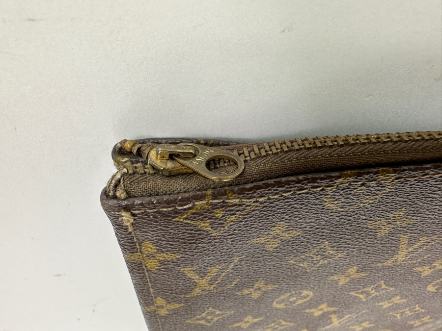 Vintage Louis Vuitton Monogram Canvas Poche Documents Laptop Case Estimate $550 [Photo 4]