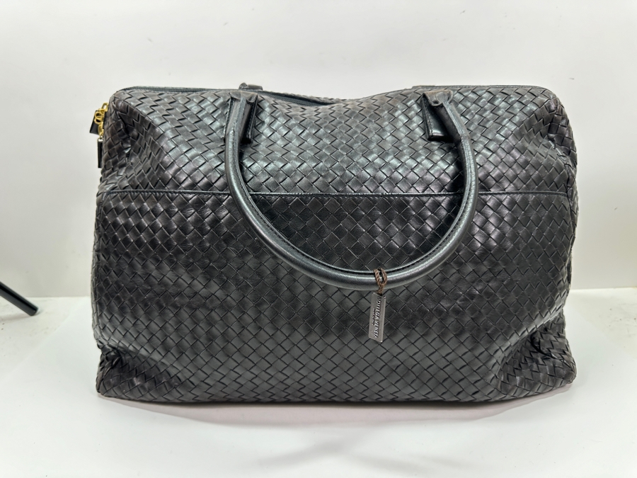Large Bottega Veneta Woven Leather Tote Handbag Made In Italy With Original Dust Bag Like New With Tags Estimate $3,000 [Photo 2]