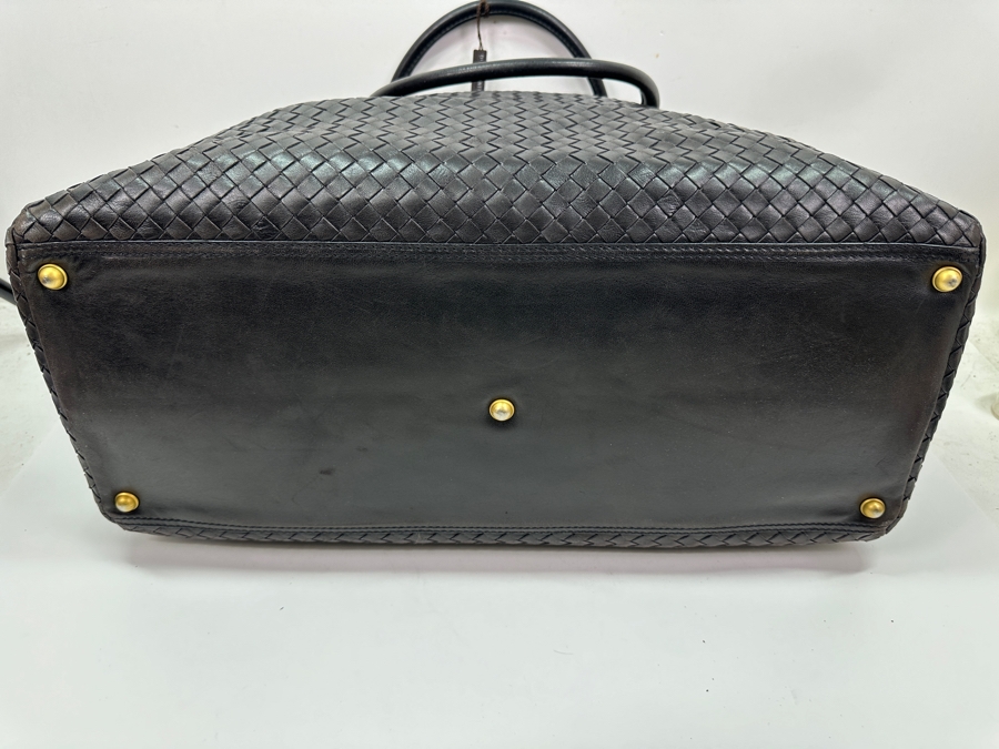 Large Bottega Veneta Woven Leather Tote Handbag Made In Italy With Original Dust Bag Like New With Tags Estimate $3,000 [Photo 7]