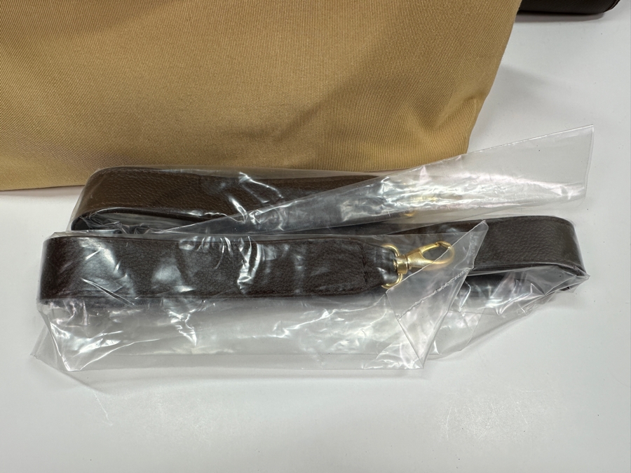 Chanel Cerf Executive Tote Grand Shopping Handbag Like New With Original Chanel Dust Bag And Original Chanel Box Estimate $3,000+ [Photo 15]