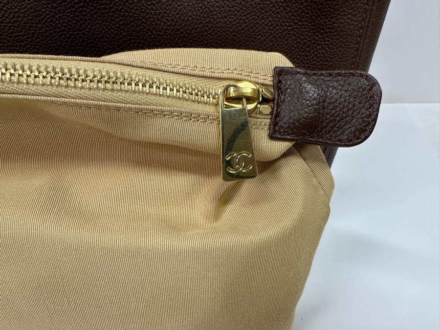 Chanel Cerf Executive Tote Grand Shopping Handbag Like New With Original Chanel Dust Bag And Original Chanel Box Estimate $3,000+ [Photo 11]