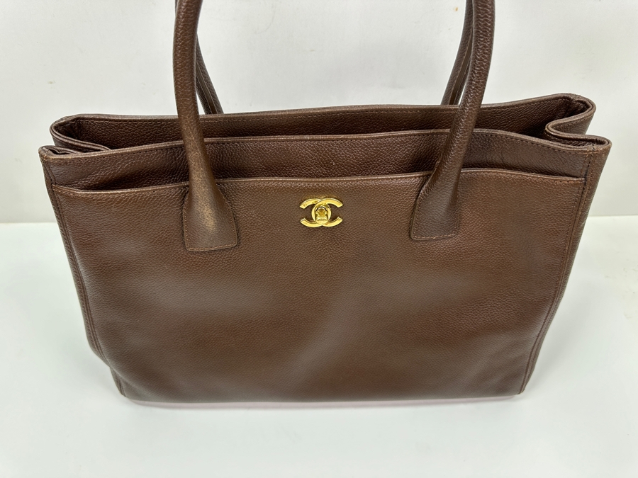 Chanel Cerf Executive Tote Grand Shopping Handbag Like New With Original Chanel Dust Bag And Original Chanel Box Estimate $3,000+ [Photo 8]