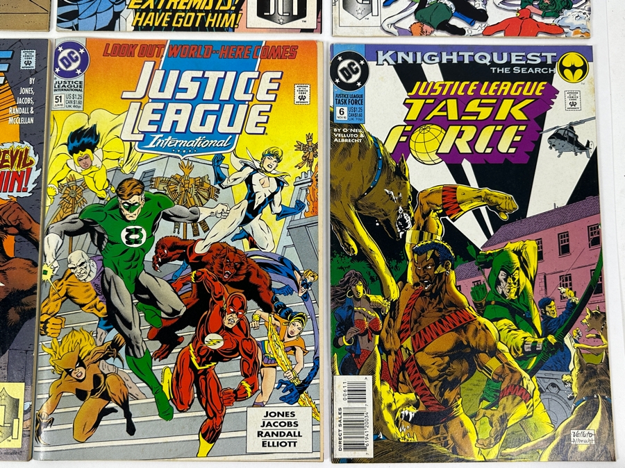 Just Added - (8) DC Comics Justice League Comic Books [Photo 5]