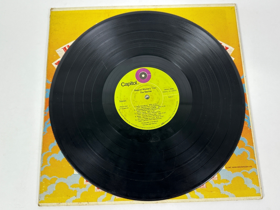 Just Added - The Beatles - Magical Mystery Tour Gatefold Album - Missing Some Of The Pages Of The 24-Page Book [Photo 8]