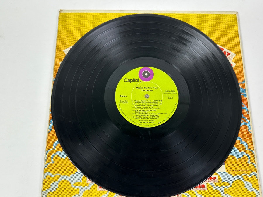 Just Added - The Beatles - Magical Mystery Tour Gatefold Album - Missing Some Of The Pages Of The 24-Page Book [Photo 7]