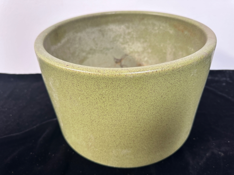 Just Added - Vintage USA Pottery Flower Pot 9H [Photo 3]