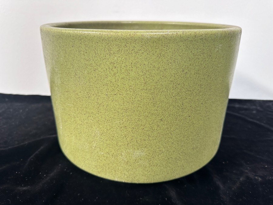 Just Added - Vintage USA Pottery Flower Pot 9H [Photo 2]