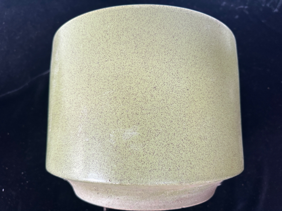 Just Added - Vintage USA Pottery Flower Pot 9H [Photo 7]