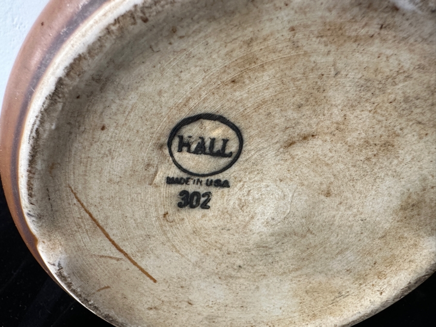 Just Added - Vintage Hall USA Pottery Flower Pot 7H [Photo 4]