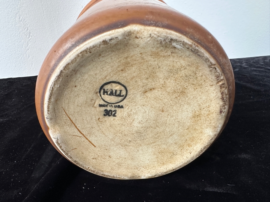 Just Added - Vintage Hall USA Pottery Flower Pot 7H [Photo 3]