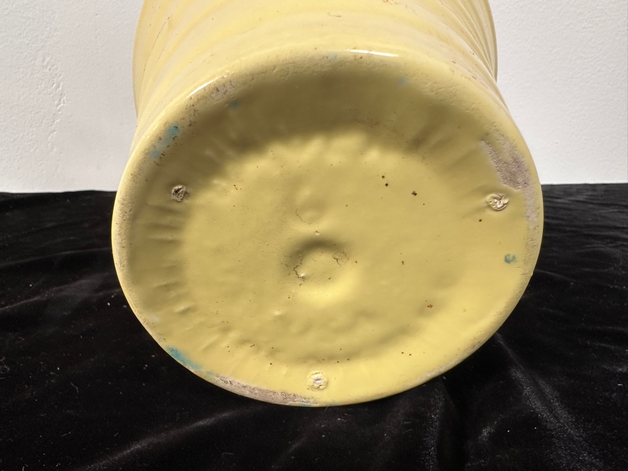 Just Added - Vintage Mid-Century Modern Yellow Bauer Pottery Flower Pot 6H [Photo 4]