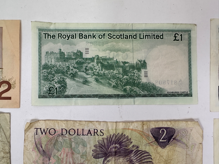 Just Added - (13) Foreign Currency From Canada, Scotland, New Zealand, Bahamas & England [Photo 15]